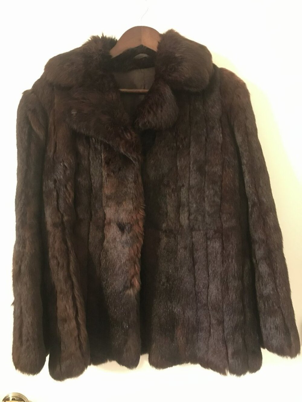 FALL SALE!  DARK BROWN MINK FUR COAT MADE IN ITALY